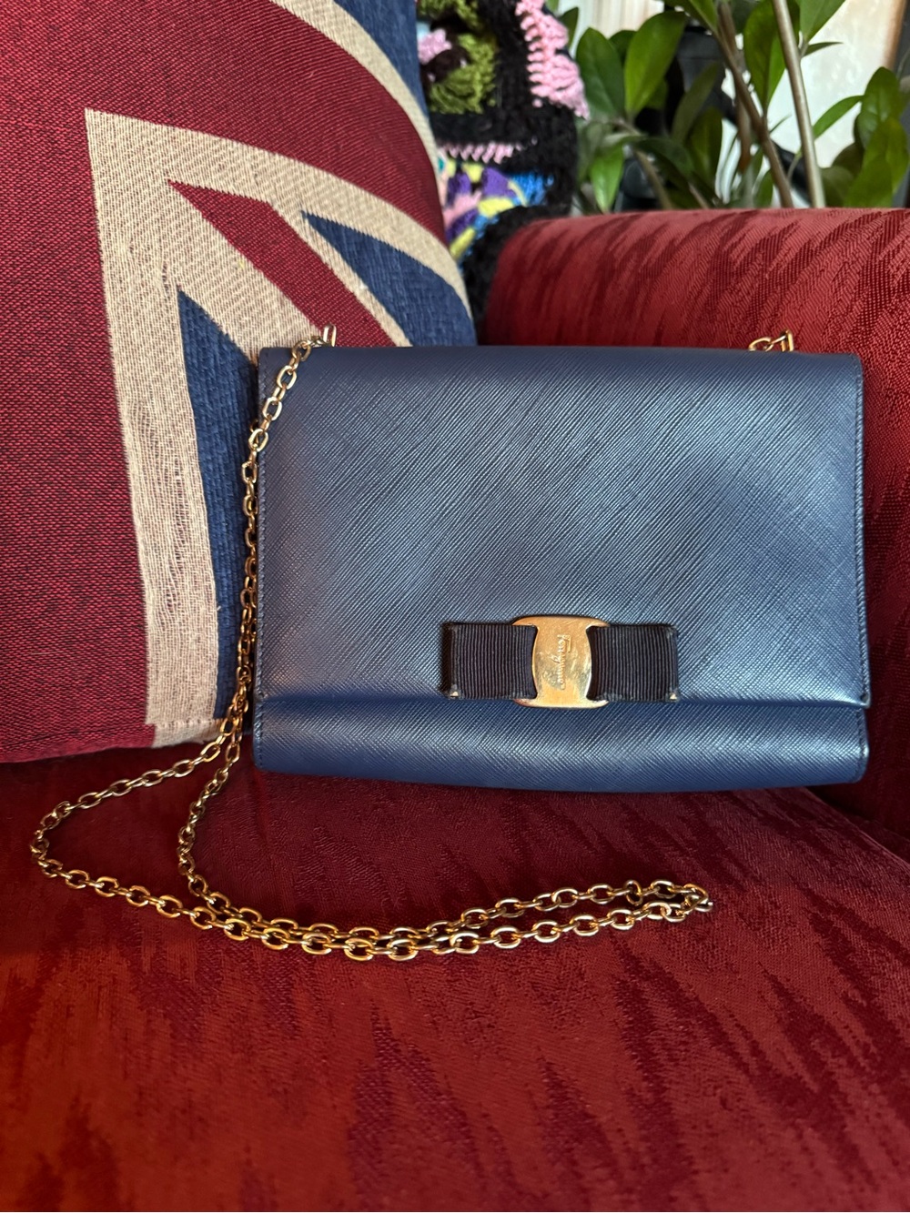 Salvatore Ferragamo Navy Leather Chain Shoulder bag with Gold Hardware
